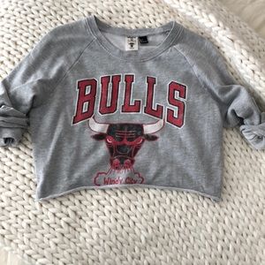 Cropped bulls crew neck